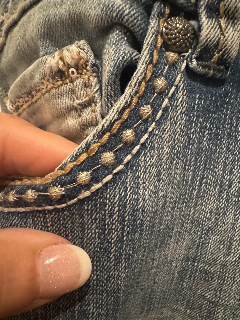 Maurice’s Straight Leg cropped Women’s Jeans in Washed Blue